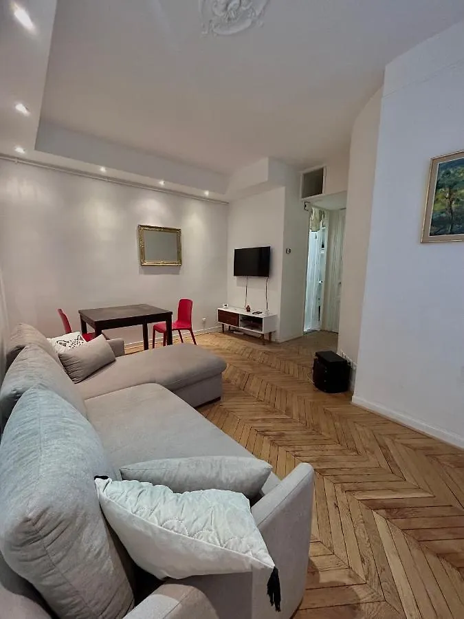 Apartments Champs Elysee Wagram 파리